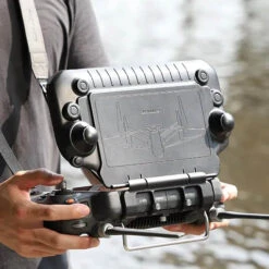 Coque Sunnylife De Protection Avec Pare-soleil Pour DJI RC Plus -Boutique D'Experts En Drones coque sunnylife de protection avec pare soleil pour dji rc plus 3