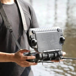 Coque Sunnylife De Protection Avec Pare-soleil Pour DJI RC Plus -Boutique D'Experts En Drones coque sunnylife de protection avec pare soleil pour dji rc plus 5