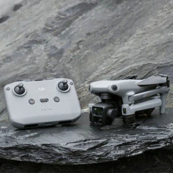 DJI Air 3 (avec DJI RC-N2) 19 DJI Air 3 (avec DJI RC-N2) -Boutique D'Experts En Drones dji air 3 avec dji rc n2 9