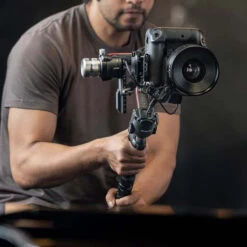 Fixation Verticale Pour DJI RS 2, RS 3 Et RS 3 Pro -Boutique D'Experts En Drones fixation verticale pour dji rs 2 rs 3 et rs 3 pro 3