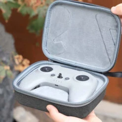 SunnyLife Housse De Transport Pour Radiocommande 2/3 DJI FPV -Boutique D'Experts En Drones housse de transport pour radiocommande 23 dji fpv 5