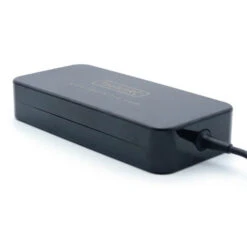 Système D'alimentation ToolKitRC ADP200 19.5V 10.3A 200W -Boutique D'Experts En Drones systeme d alimentation toolkitrc adp200 195v 103a 200w 4