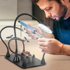 Troisième Main Magnétique LemonFPV Avec Lampe LED Et Loupe 3X -Boutique D'Experts En Drones troisieme main magnetique lemonfpv avec lampe led et loupe 3x 2